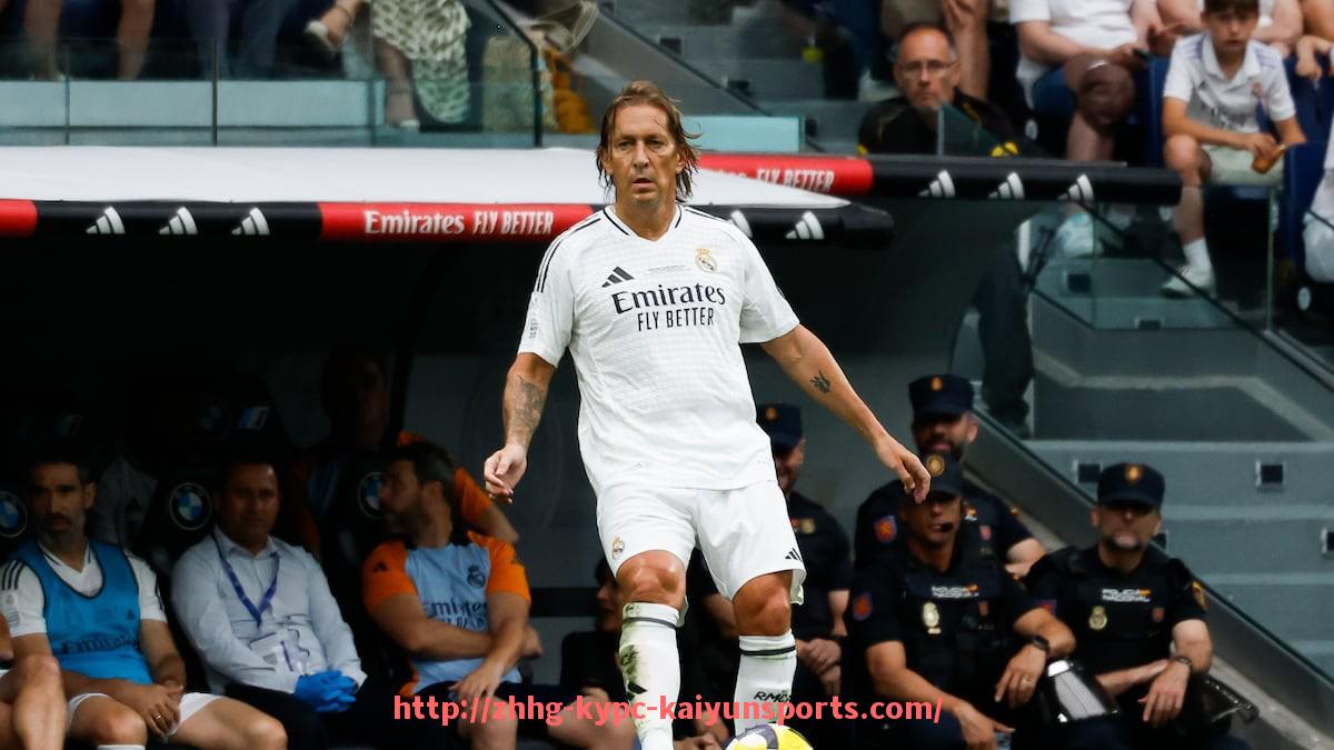 ky开云体育-德甲联赛所有球队的队标图片合集